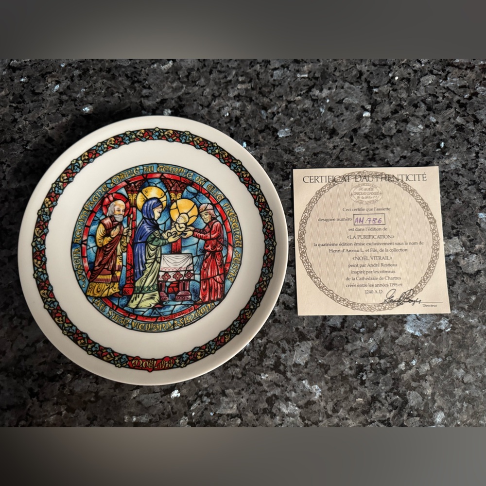 Vintage 1977 Limoges, France, Porcelain Plate, Noel Vitrail La Purification